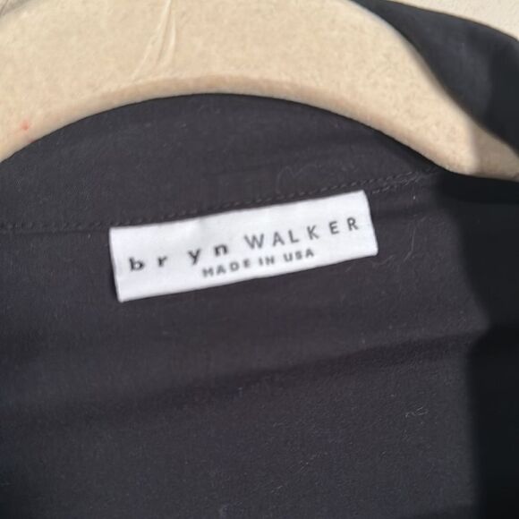 Brynn Walker Black Front Button Tunic Top M - Picture 7 of 8